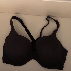 Black tshirt bra